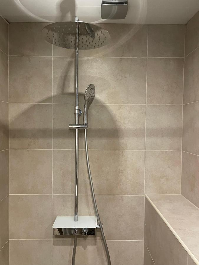 Cosy Studio In Historical Building. City Center Apartment Tallinn Luaran gambar